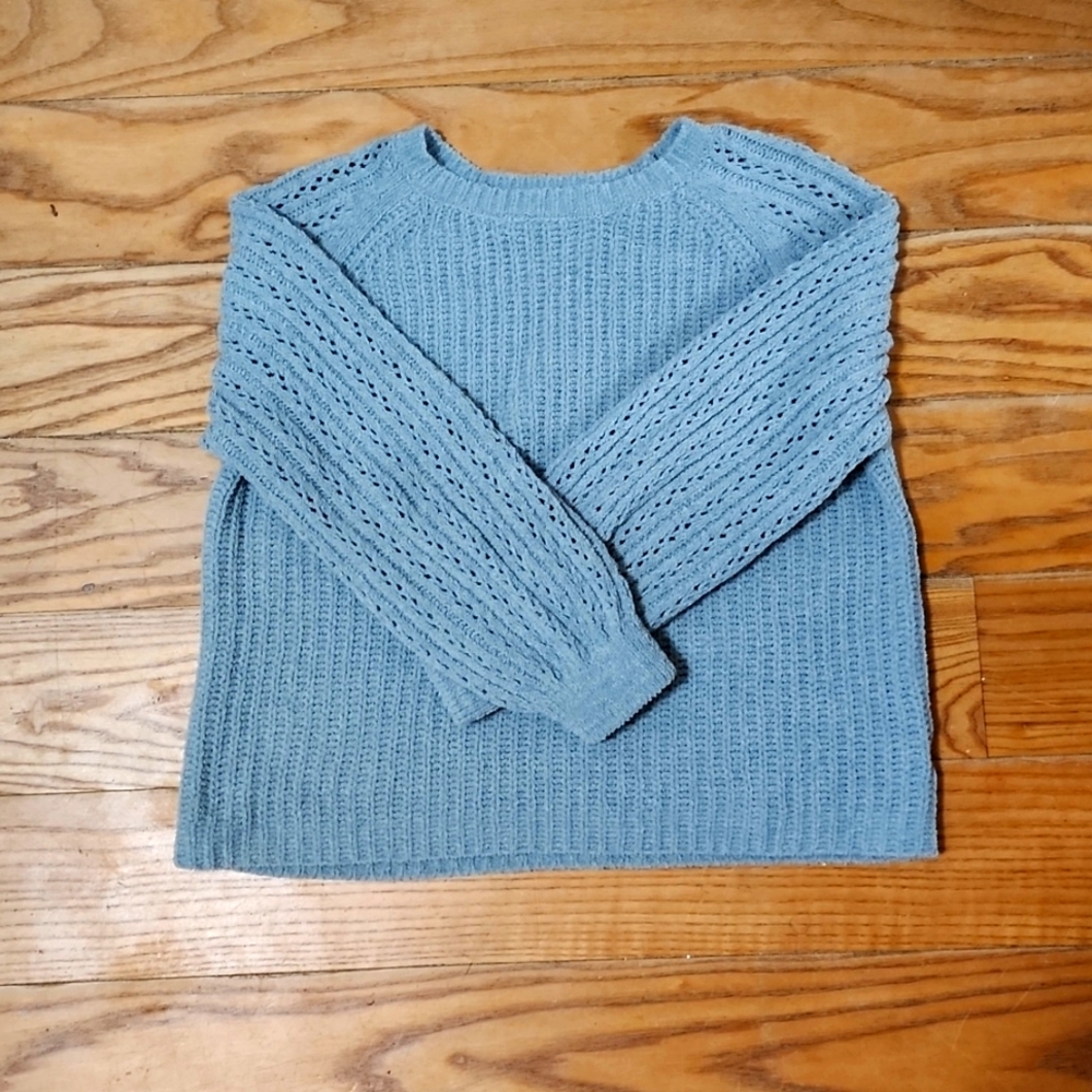 Sweater - Picture 2 of 5